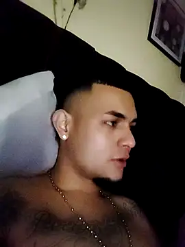 Snapshot of gaeldavid chatting on September 11, 2025, 7:52 am gaeldavid online show from September 11, 2025, 7:52 am