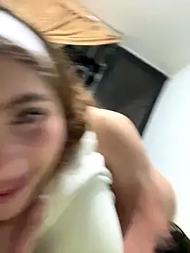 Samantha 2190 online show from December 17, 2025, 4:39 am