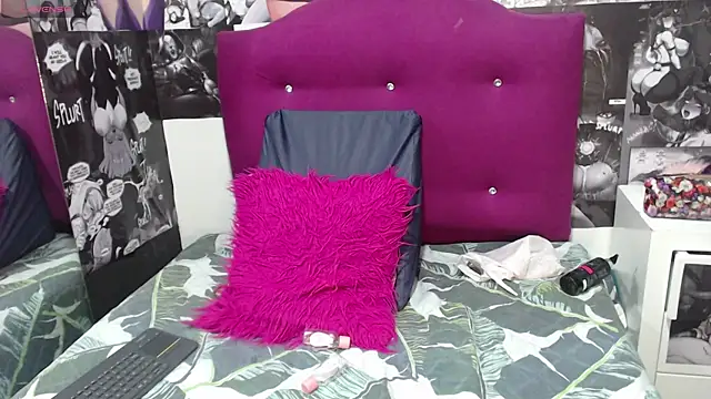 Snapshot of canela_a73 chatting on November 7, 2025, 6:01 pm canela a73 online show from November 7, 2025, 6:01 pm