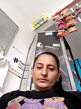 Titiss8921 online show from November 13, 2025, 12:53 pm