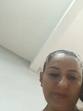 Titiss8921 online show from November 7, 2025, 2:54 pm