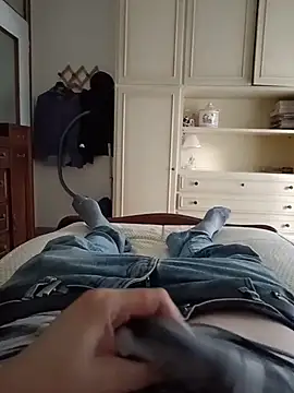 Empi19cm online show from April 21, 2026, 5:30 pm