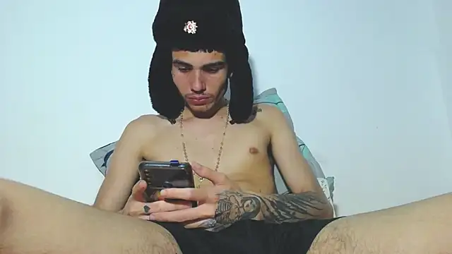 Onzas  online show from October 15, 2025, 3:16 am