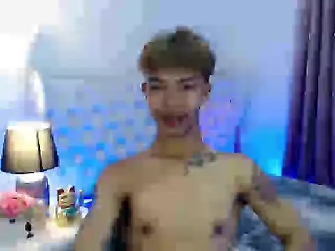 Snapshot of jersthebigfuckerxxx chatting on October 7, 2025, 7:48 pm jersthebigfuckerxxx online show from October 7, 2025, 7:48 pm
