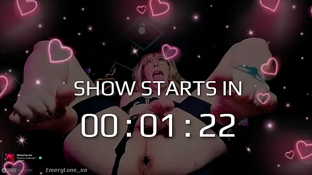 Snapshot of EmeryLune_xo chatting on February 14, 2026, 5:40 am EmeryLune xo online show from February 14, 2026, 5:40 am