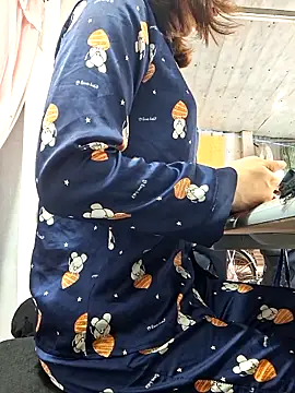 Snapshot of irina_hana chatting on November 8, 2025, 1:20 am irina hana online show from November 8, 2025, 1:20 am