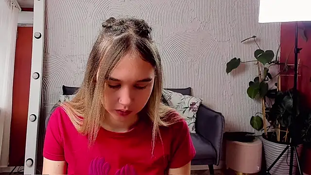 Snapshot of Vel1ka chatting on November 14, 2025, 7:45 am Vel1ka online show from November 14, 2025, 7:45 am