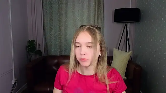 Snapshot of Vel1ka chatting on November 11, 2025, 10:32 am Vel1ka online show from November 11, 2025, 10:32 am