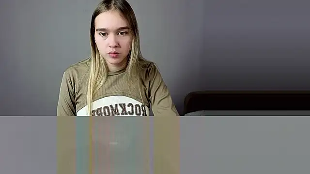 Snapshot of Vel1ka chatting on November 19, 2025, 11:21 am Vel1ka online show from November 19, 2025, 11:21 am