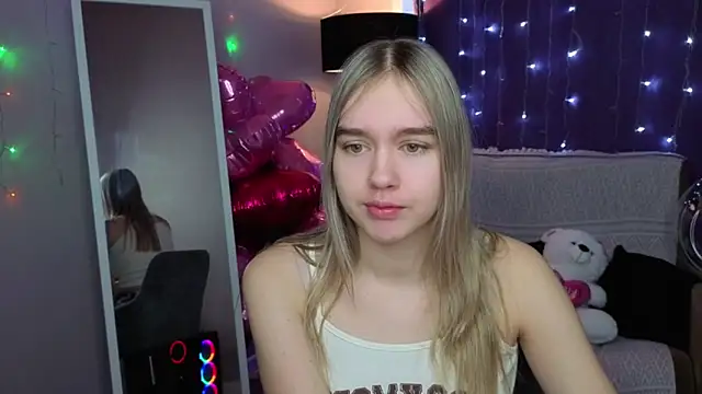 Vel1ka online show from February 15, 2026, 4:46 am