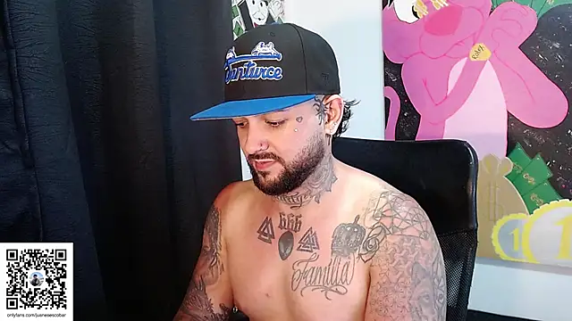 nicolastorres99 online show from February 24, 2026, 3:40 am