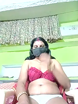 ZIVAA online show from February 18, 2026, 3:41 pm