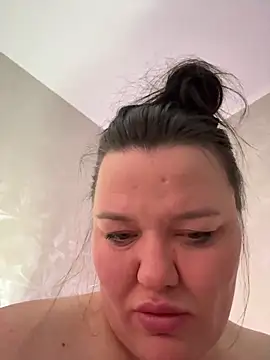 SunnyLeila2101 online show from March 8, 2026, 8:23 pm