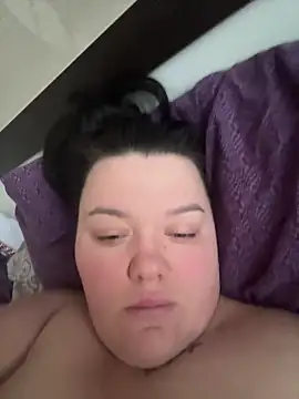 SunnyLeila2101 online show from March 10, 2026, 4:27 am