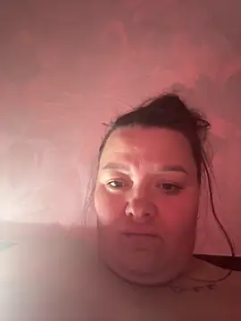 SunnyLeila2101 online show from May 31, 2026, 6:20 pm