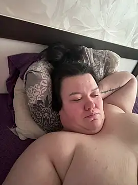 SunnyLeila2101 online show from February 17, 2026, 6:44 am