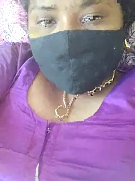 Snapshot of Tamilreethu chatting on November 7, 2025, 6:45 pm Tamilreethu online show from November 7, 2025, 6:45 pm