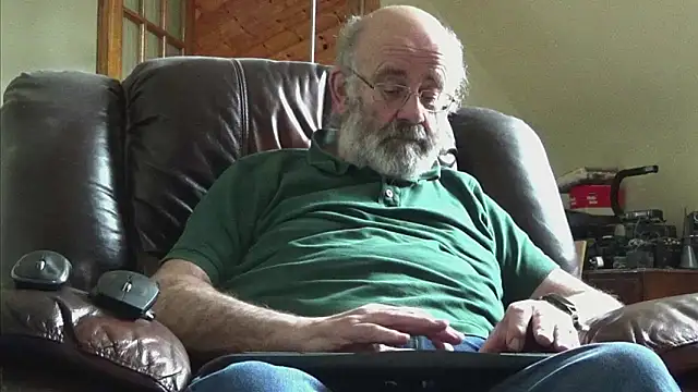 janzer13 online show from February 17, 2026, 2:47 pm