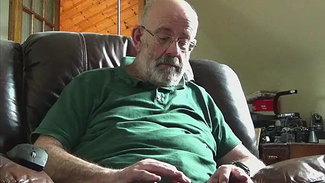 janzer13 online show from February 27, 2026, 2:17 pm