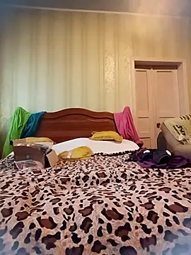 MariannaSky471 online show from November 26, 2025, 6:35 am