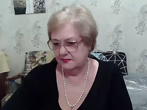 Snapshot of Renata62011 chatting on February 25, 2026, 1:00 pm Renata62011 online show from February 25, 2026, 1:00 pm