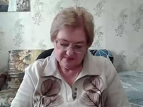Snapshot of Renata62011 chatting on November 24, 2025, 12:16 pm Renata62011 online show from November 24, 2025, 12:16 pm