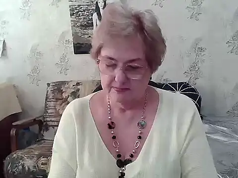 Renata62011 online show from April 5, 2026, 11:50 am