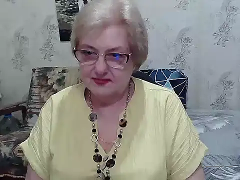 Snapshot of Renata62011 chatting on June 3, 2026, 11:55 am Renata62011 online show from June 3, 2026, 11:55 am