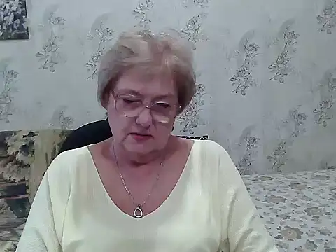 Snapshot of Renata62011 chatting on October 7, 2025, 11:55 am Renata62011 online show from October 7, 2025, 11:55 am