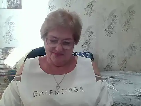 Snapshot of Renata62011 chatting on October 30, 2025, 12:14 pm Renata62011 online show from October 30, 2025, 12:14 pm