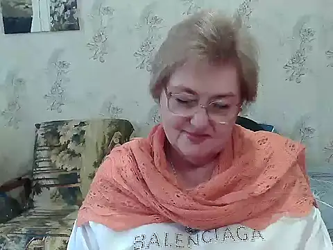 Snapshot of Renata62011 chatting on December 19, 2025, 12:07 pm Renata62011 online show from December 19, 2025, 12:07 pm