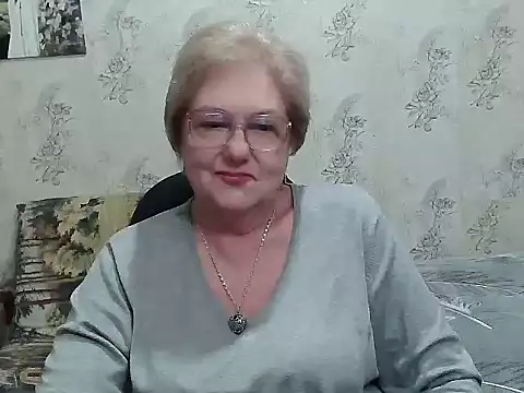 Snapshot of Renata62011 chatting on November 4, 2025, 5:50 pm Renata62011 online show from November 4, 2025, 5:50 pm