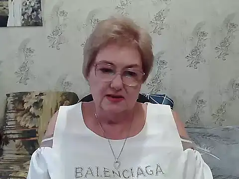 Snapshot of Renata62011 chatting on November 11, 2025, 12:11 pm Renata62011 online show from November 11, 2025, 12:11 pm
