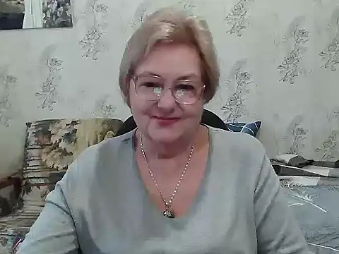 Snapshot of Renata62011 chatting on November 13, 2025, 12:42 pm Renata62011 online show from November 13, 2025, 12:42 pm