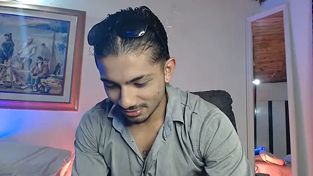 ArturoCardona  online show from April 19, 2026, 3:40 am