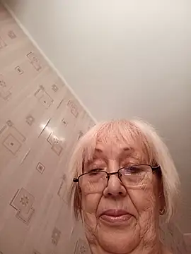 Snapshot of Anatolia5961 chatting on July 18, 2026, 3:59 am Anatolia5961 online show from July 18, 2026, 3:59 am
