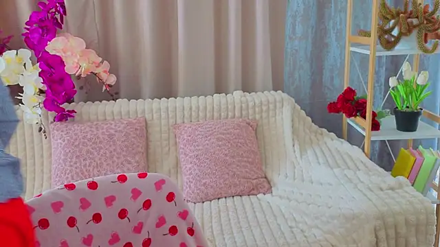 Luisa Rosee online show from June 30, 2026, 3:01 pm