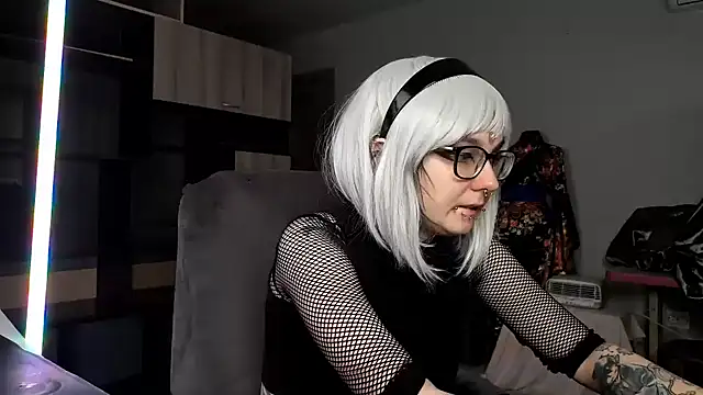 HighelikeGirl online show from October 21, 2025, 8:47 am