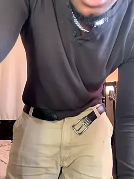 KeYBuMp323 online show from November 29, 2025, 3:34 pm