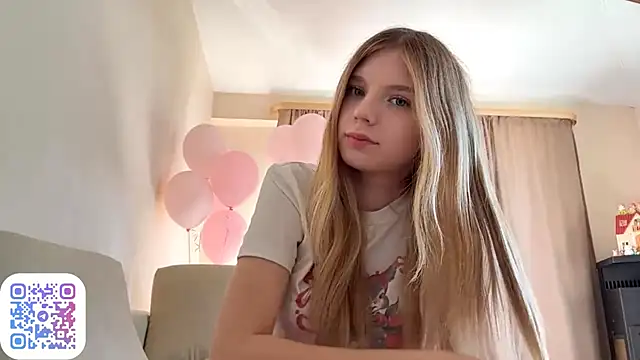 Snapshot of FruityXo chatting on September 20, 2025, 9:58 am FruityXo online show from September 20, 2025, 9:58 am