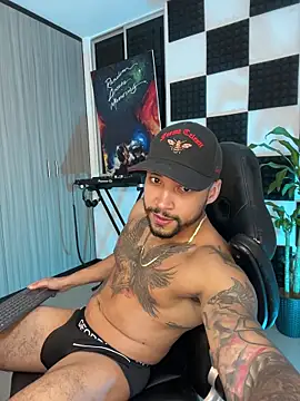 Nikola Hank online show from October 15, 2025, 6:33 am