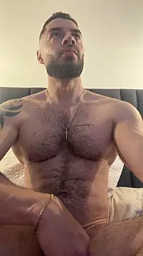 Snapshot of Drake_Cole chatting on May 12, 2026, 11:33 pm Drake Cole online show from May 12, 2026, 11:33 pm