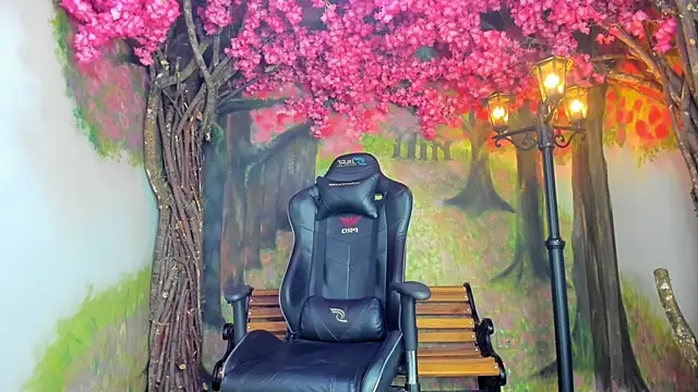 VenusBlazer online show from December 1, 2025, 11:22 am