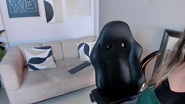 marie bass online show from January 13, 2026, 12:53 pm