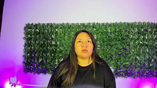 BellaRoux1 online show from February 20, 2026, 12:07 pm