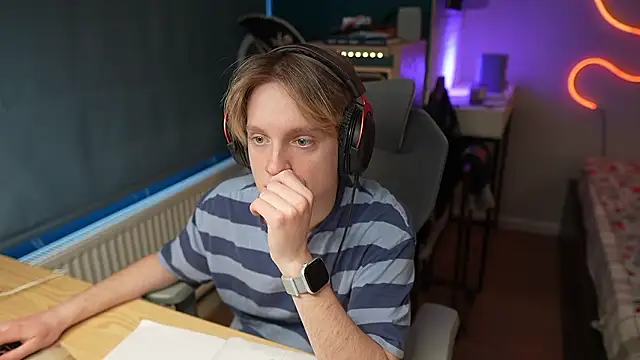 Serxyi online show from February 2, 2026, 11:20 am