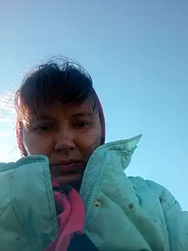 Romashka33011 online show from September 21, 2025, 7:57 am