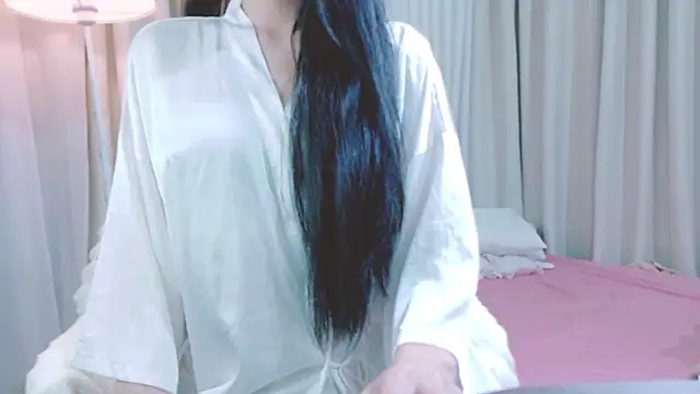 Vessi-babe online show from January 16, 2026, 1:15 pm