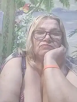 Snapshot of MargaritaSweet51 chatting on April 1, 2026, 2:24 am MargaritaSweet51 online show from April 1, 2026, 2:24 am