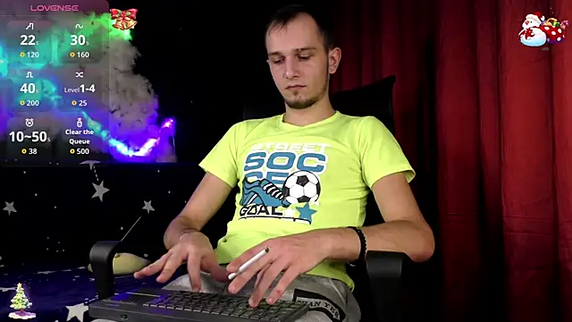 Snapshot of AxelMassimo chatting on December 17, 2025, 4:34 pm AxelMassimo online show from December 17, 2025, 4:34 pm